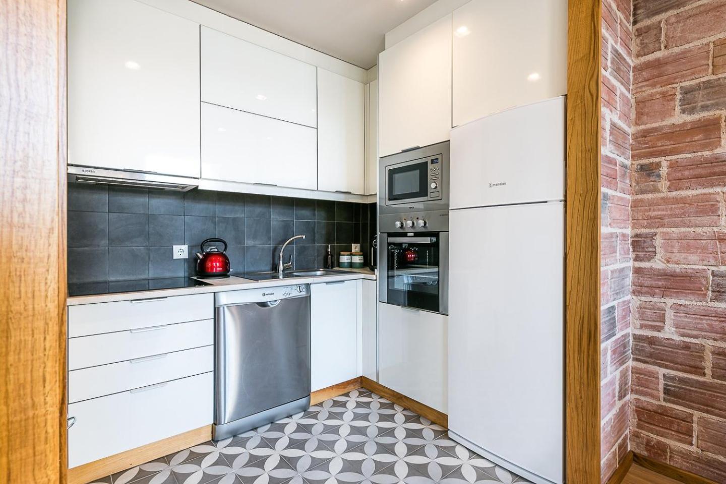 Guestready - Crayon Walls Apts Apartament Porto